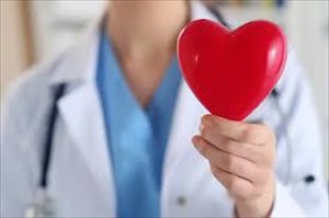 что делать при сердечном приступе: пошаговая помощь до прибытия врача.